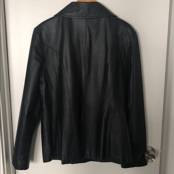 EAST 5th LEATHER COAT EUC - Picture 2 of 9